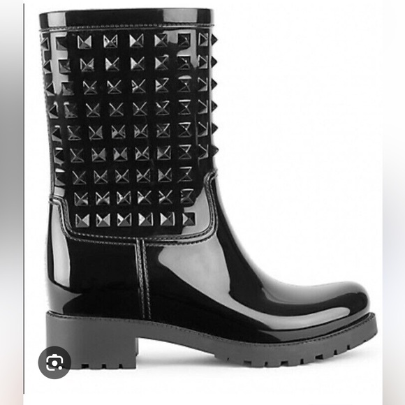 Rockstud Rain Boots - Picture 1 of 11